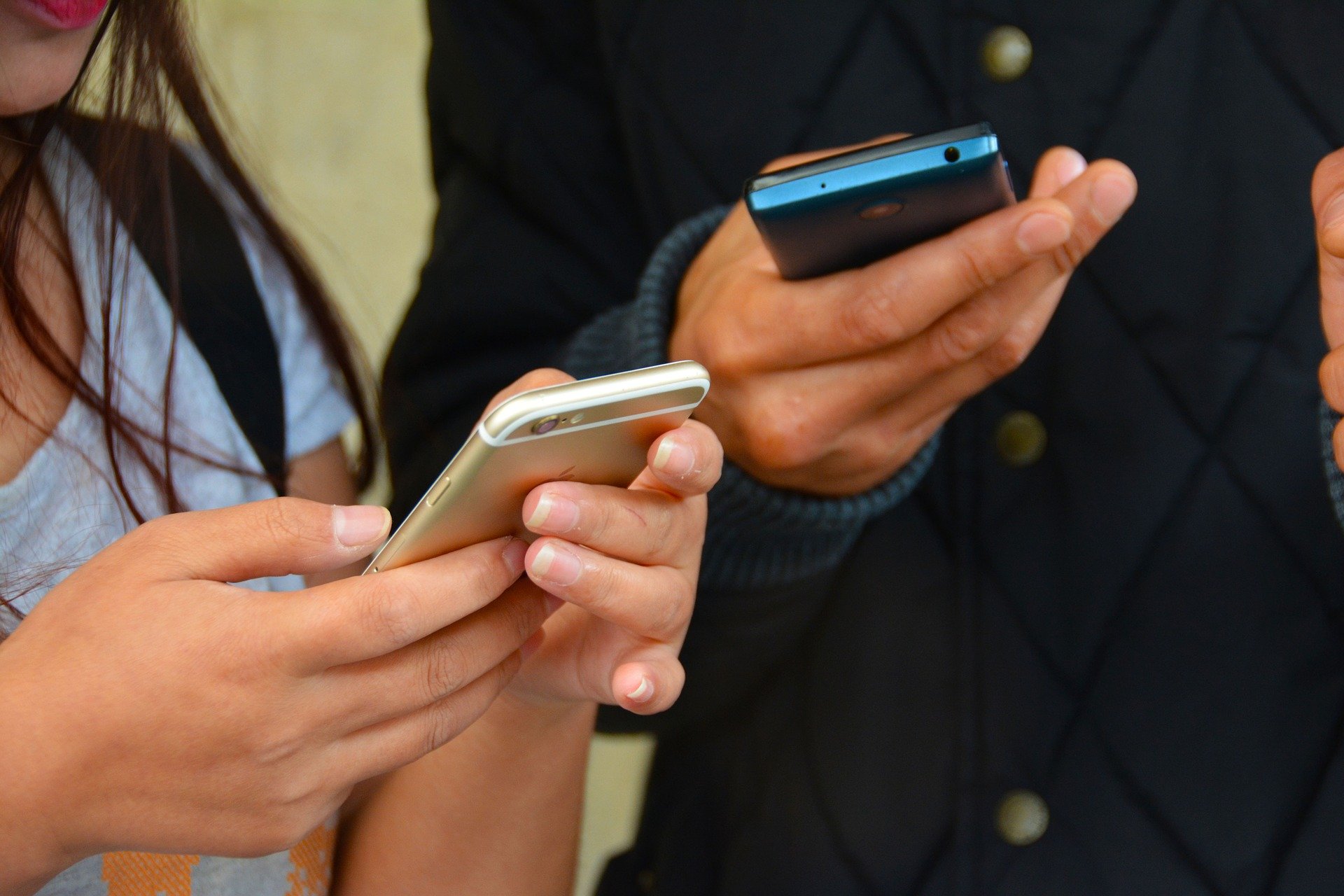 Symbolbild: Bedeutsame Daten durch Handy-Wechsel unwiderruflich gelöscht